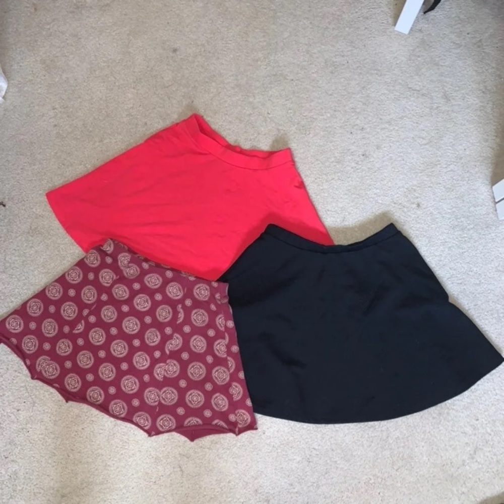 F21 women’s 3 skirt clothing bundle